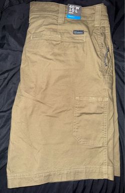 Men’s Columbia Shorts size 40W 10L