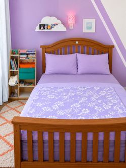 Full bed frame