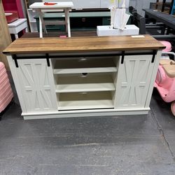Farmhouse TV Stand for 65 inch TV, Rustic Wood Entertainment Center with Power Outlets & Sliding Barn Doors Media Consoles Cabinet 3 Adjustable Shelve