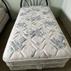 Twin Bed With Mattress Box Spring And Frame