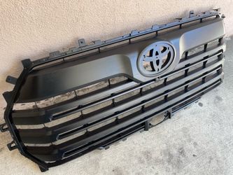 2024 Toyota tundra grill used Oem