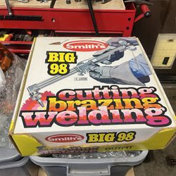 Smith’s Cutting Torch Kit - NOS