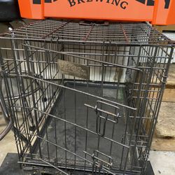 Black Dog Cage A Bit Dirty Not To Much 
