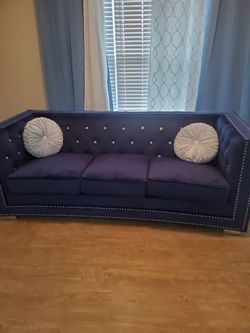 Royal Blue Velvet Sofa & Loveseat Set - NEW