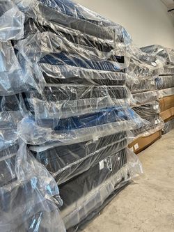 👑 King $175, 👸 Queen $100, Full from $90 – Take Home Today for Just $39 Down! 🚚🔥🌟Unbeatable Deals on Mattresses! Try B4 U Buy / Fast Delivery 