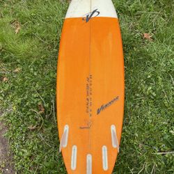 Vernor Surfboard