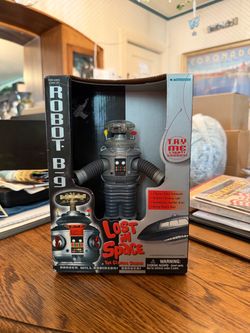 Collectible :🤖 Lost in Space B-9