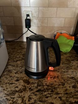 Hamilton Beach Stainless Steel Electric Kettle. Instant coffee, tea, etc