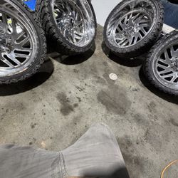 American Force 24x12