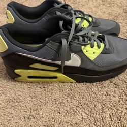 Nike Air Max 90