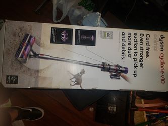 Dyson cyclone v10 brand new