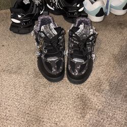 Lv Skate Sneakers 