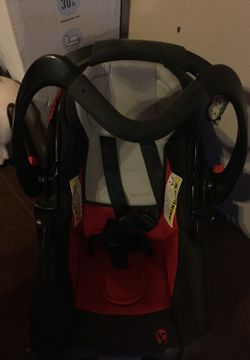 Infant car seat