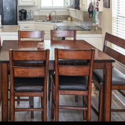 Dining Table & Chairs/Bench 