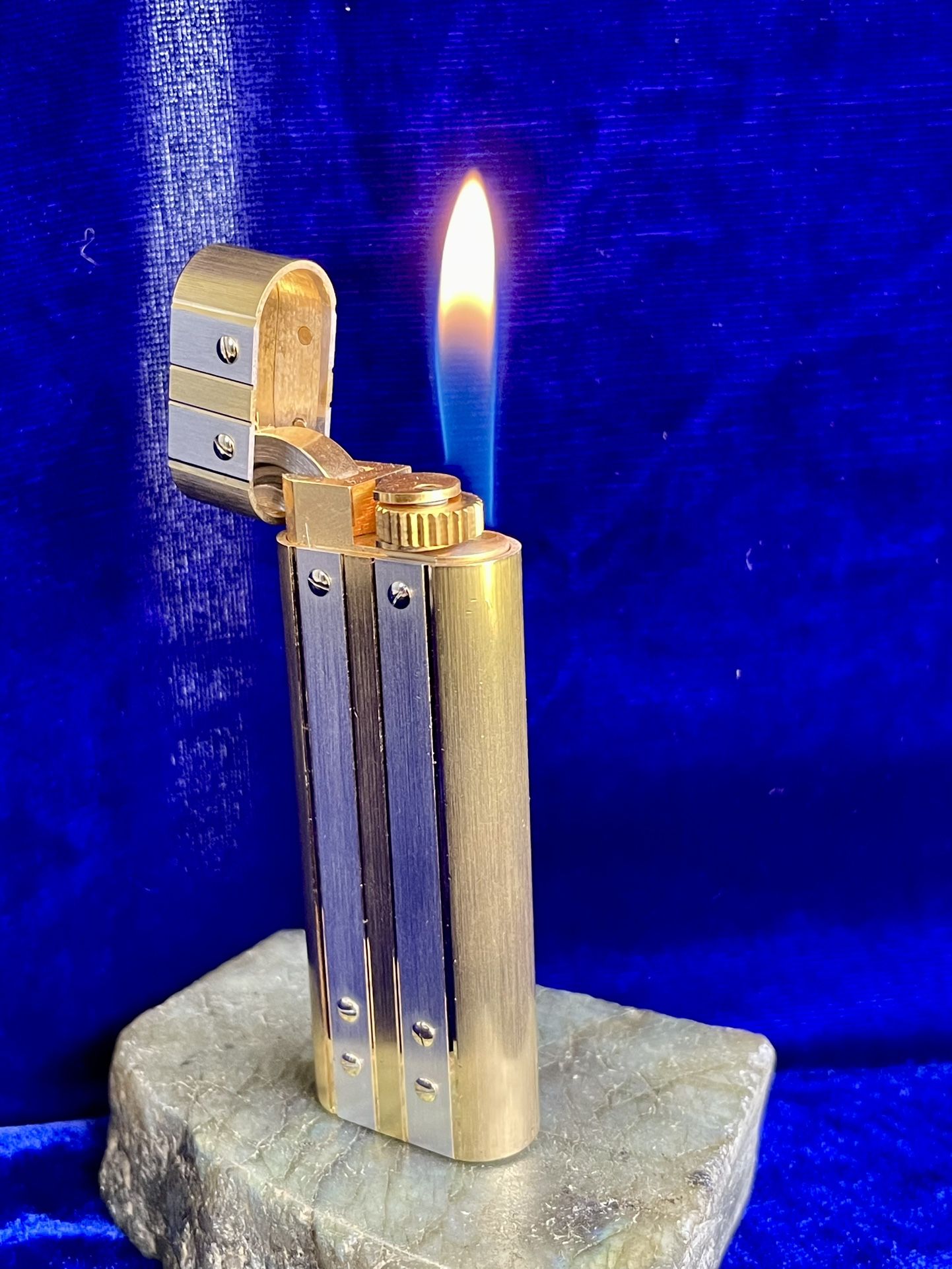 Vintage Santos Rare Cartier Lighter Mint Condition Works 1 Year Warranty