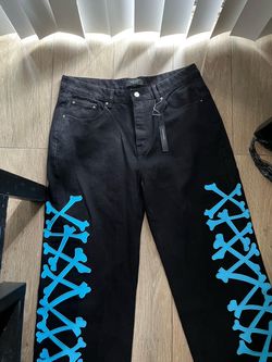 Amirl jeans