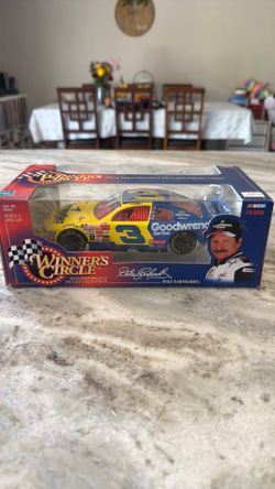 Winners circle dale