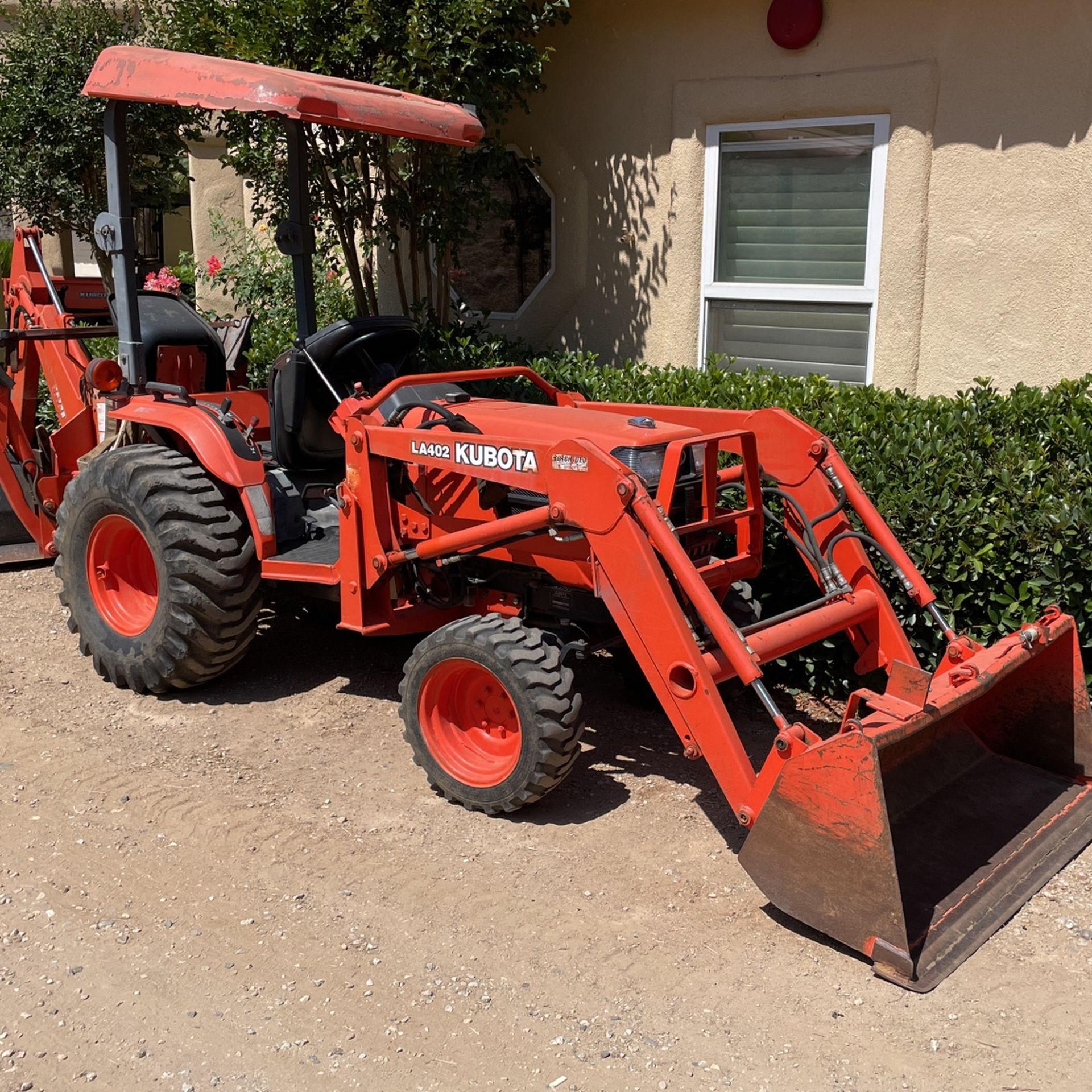 Kubota B2710 With A Bucket, Backhoe Four Cylinder Diesel