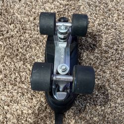 Epic Skates Size 8 And Black