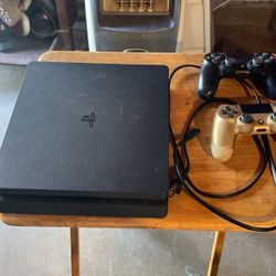 PS4 Slim 1TB