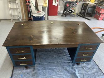Large Desk