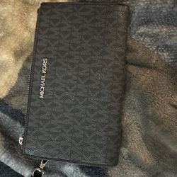 Michael Kors Wallet For Woman 