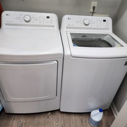 LG Washer & Dryer Set 