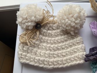 Baby newborn beanies photography