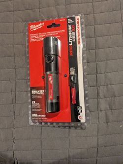 New Milwaukee Red Lithium UzSB 3.0 Flashlight