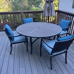 Holden Outdoor Dining Set, Chaise, Side Table