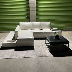 *Free Delivery* Modern Leather Sectional Couch Sofa 