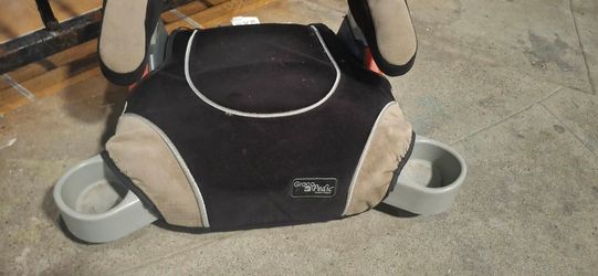 Buster Seat