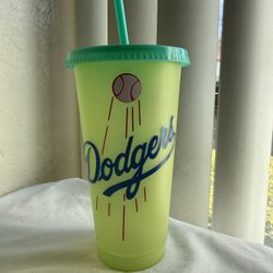 Dodgers Cup - Coloring changing Dodger Cup