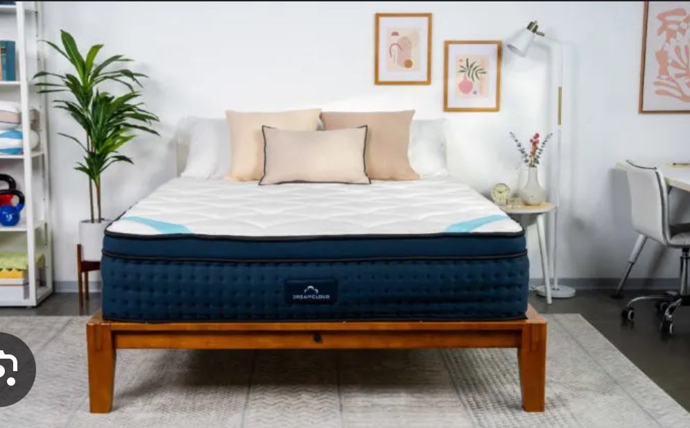 QUEEN Dream Cloud Premier Mattress