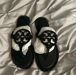 Black sparkly tory burch sandles size 8
