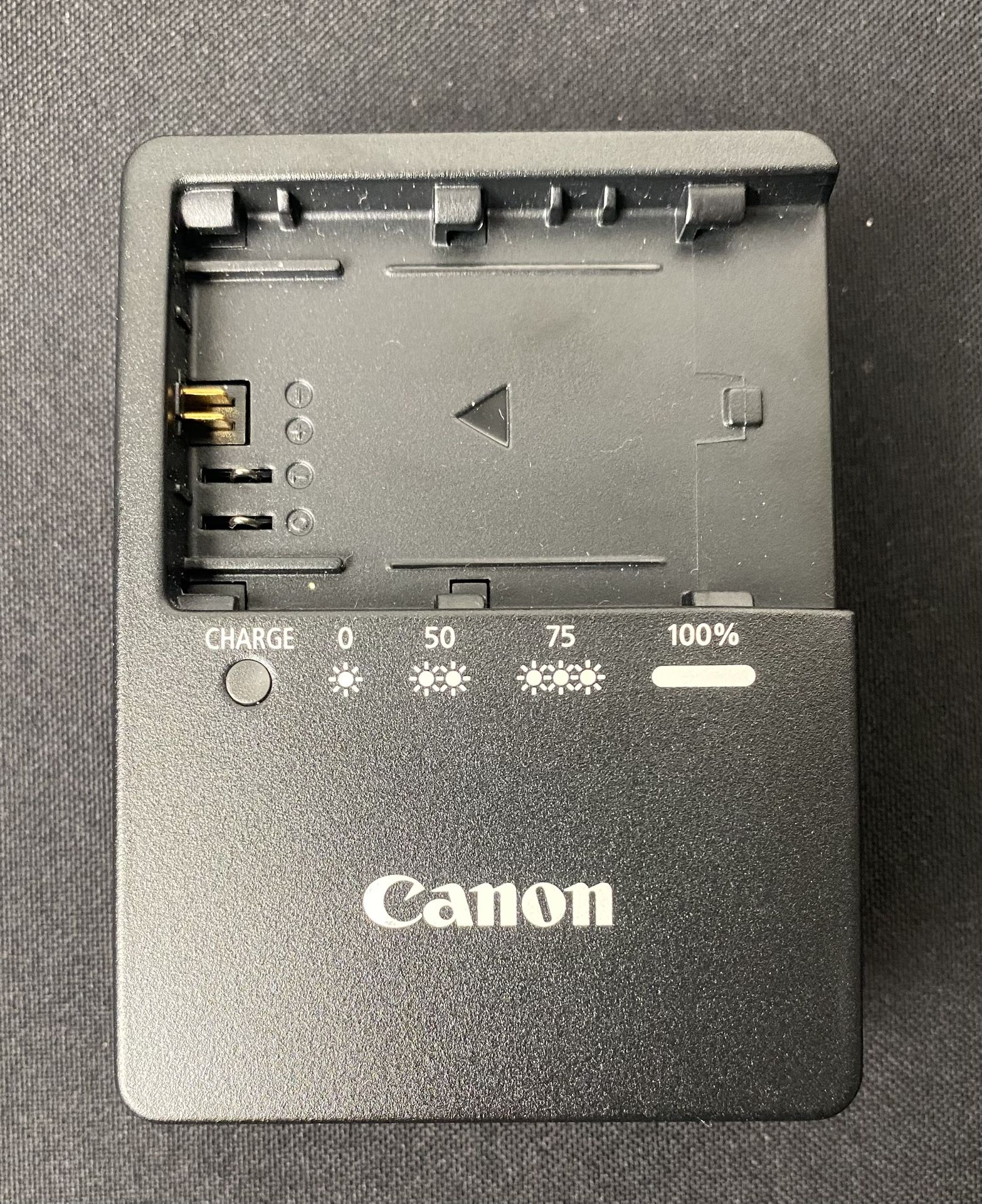 Genuine Canon LC-E6 LP-E6 Battery Charger EOS 5D Mark II III 6D 60D 7D 70D (Retail $40+)