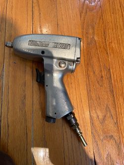 BLUE  POINT TOOL