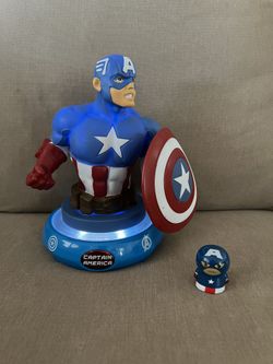 Captain America Night Light & Finger Puppet 