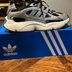Adidas Ozmillen Shoes