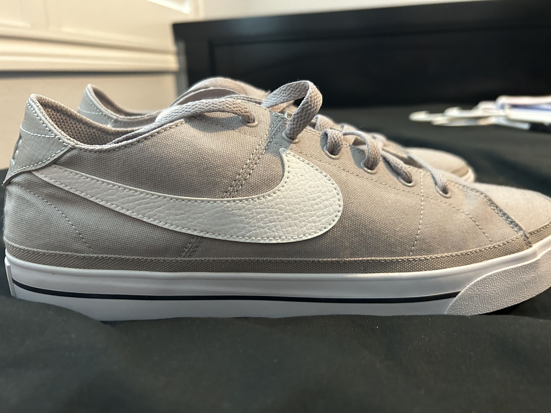 Nike Blazers Low Size 12 BRAND NEW