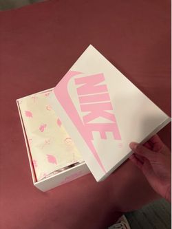 Travis Scott sail/tropical pink- shy pink Size 14 new