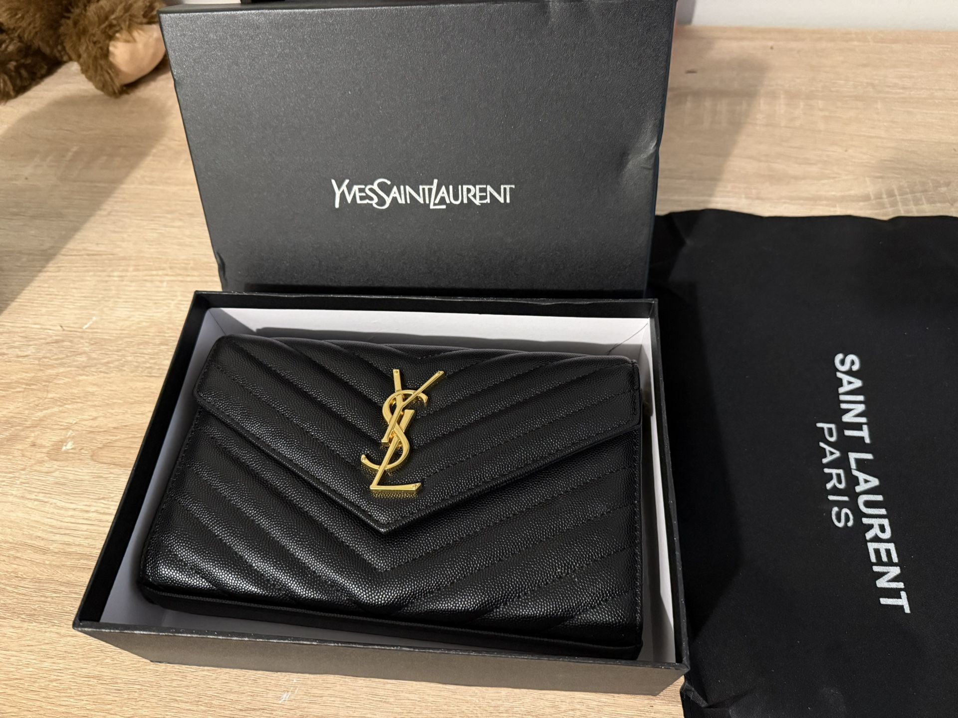 yves saint laurent hand bag