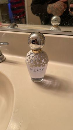 Marc Jacob’s Daisy Dream