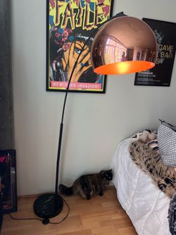 Mid-Century Modern Inspired Arc Floor Lamp – Copper & Marble