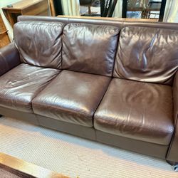 leather Couch, Claremont Mesa