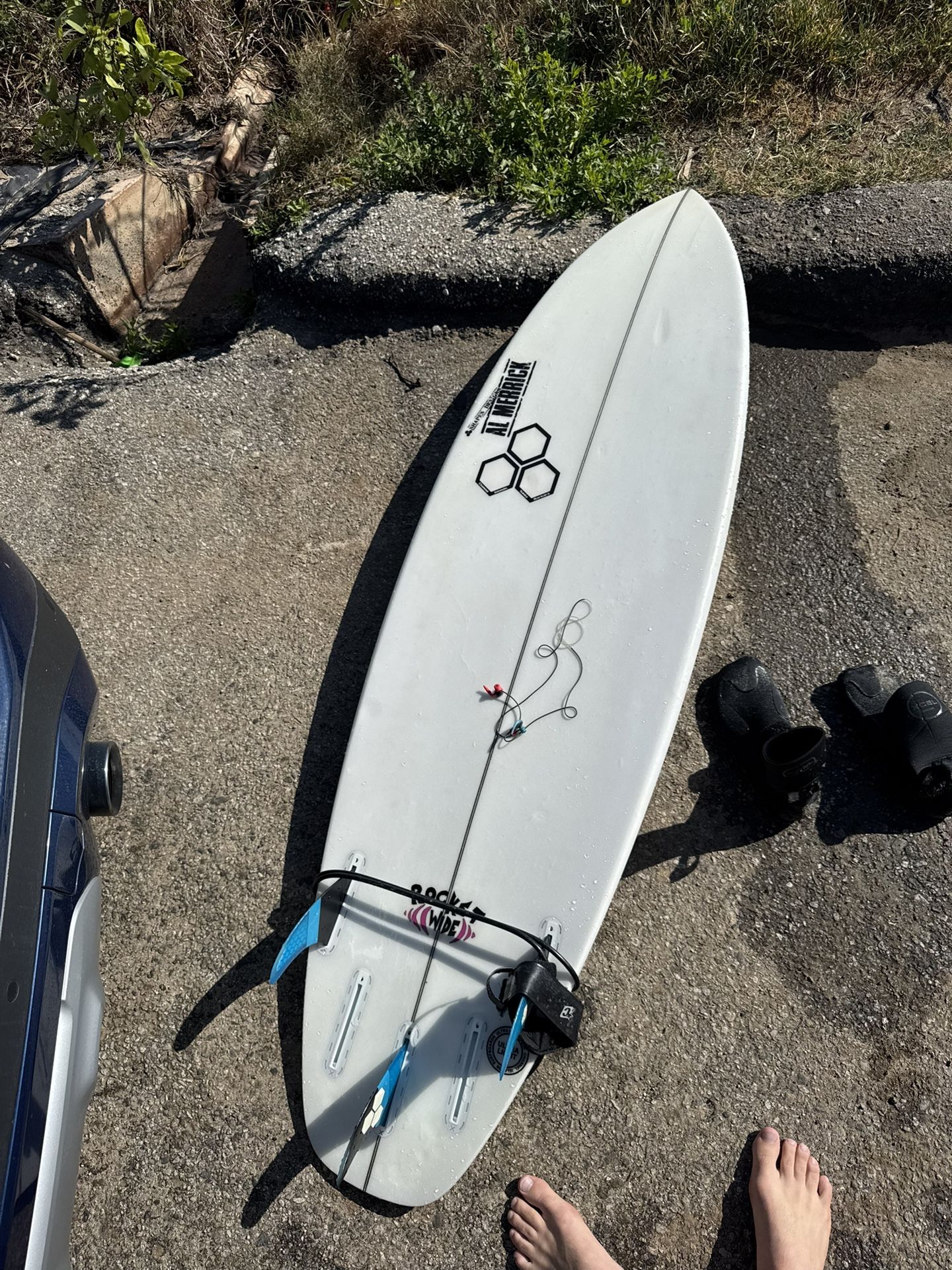 Rocket Wide Surfboard Shortboard (open to Trades)