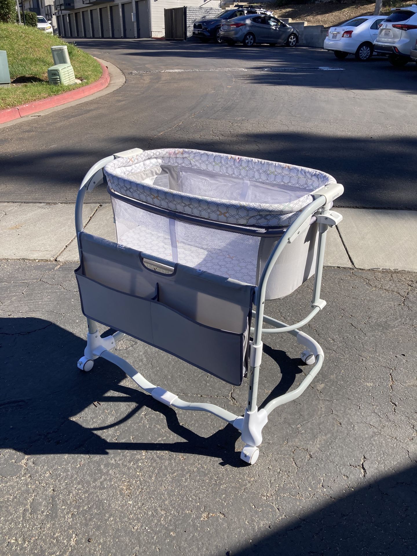 Ingenuity Bassinet