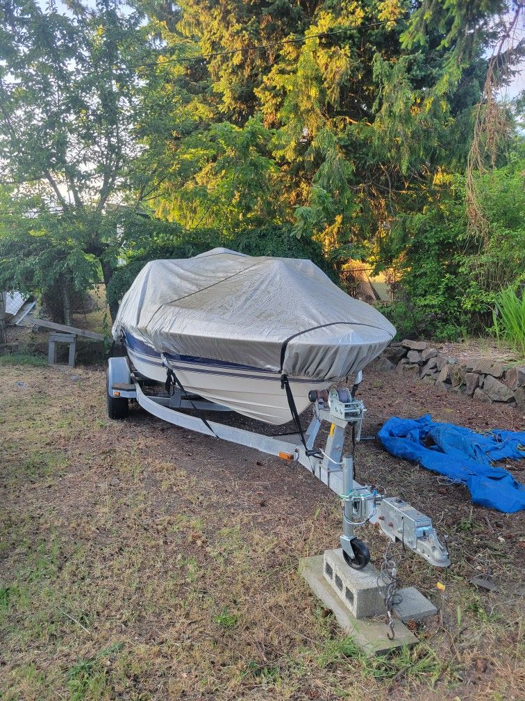 93 Bayliner Capri