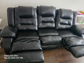 Recliner couch