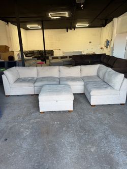 (Free Delivery) Thomasville Tisdale Beige Sectional Sofa Couch W/ Ottoman